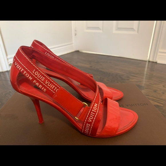 Red patent Louis Vuitton heels - Picture 7 of 7